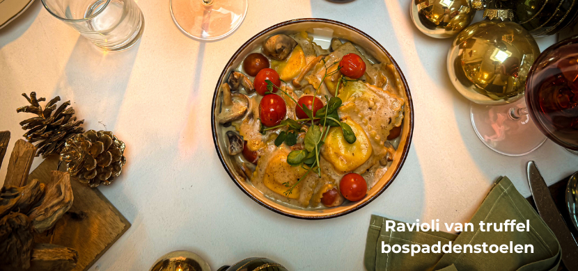 Ravioli van truffel bospaddenstoelen Kerst